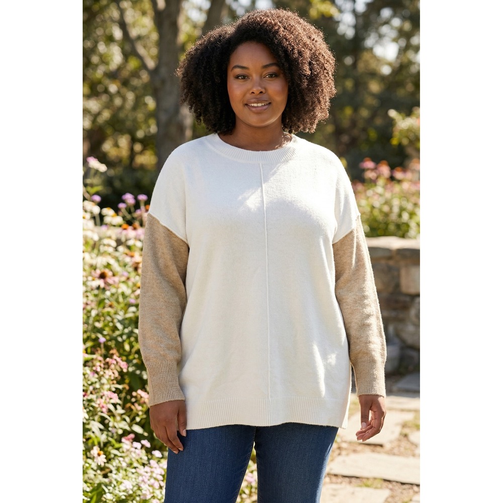 Vince Camuto Women's 1X White Beige Colorblock Knit Long Sleeve Sweater